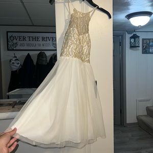 Dillards Homecoming Dress